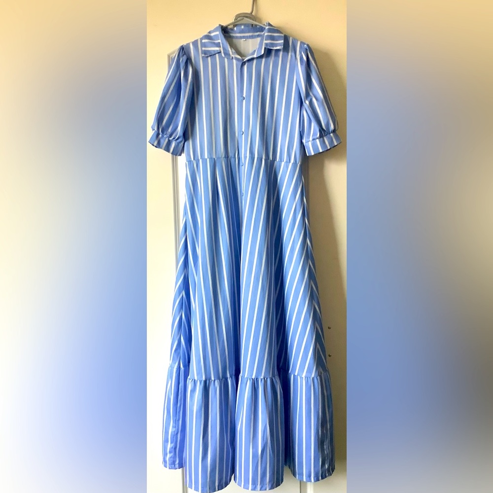 Women’s medium maxi dress
